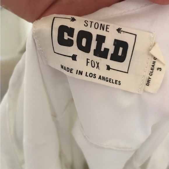 STONE COLD FOX SEXY BELL SLEEVE DRESS, WORN ONCE. SIZE 3 FITS SIZE 6 IN SCF. - Picture 4 of 4